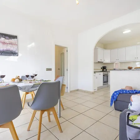 Carola - Plusholidays *