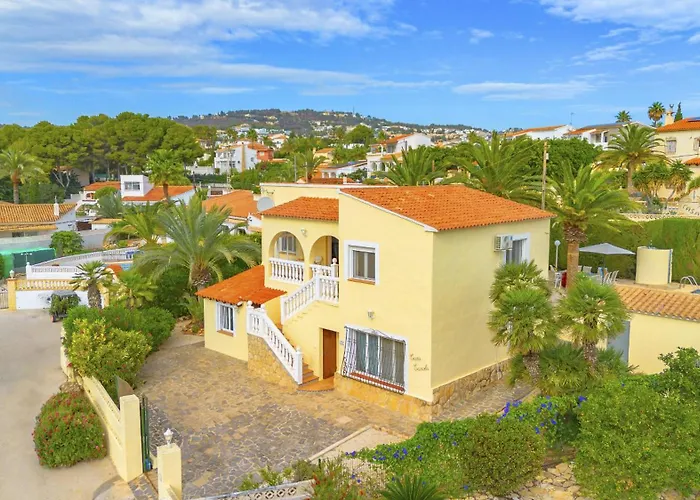 Carola - Plusholidays Villa