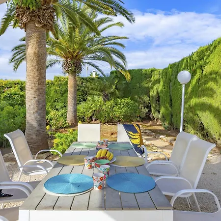 Carola - Plusholidays