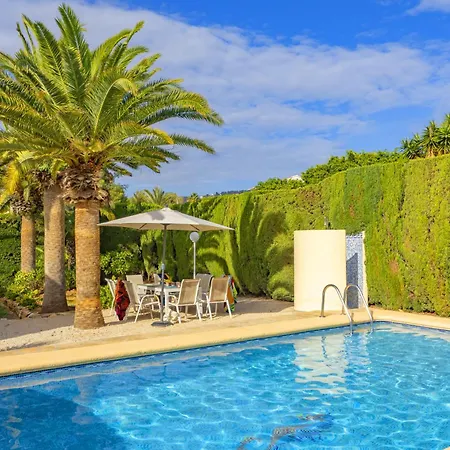 Villa Carola - Plusholidays *