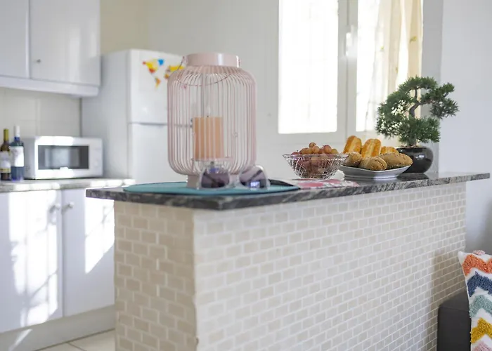 Carola - Plusholidays Villa Ifach