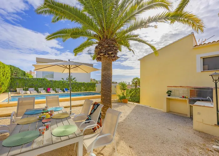 Villa Carola - Plusholidays Ifach